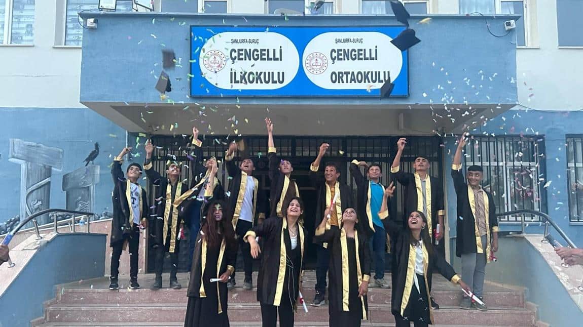 8. SINIFLARIN MEZUNİYET TÖRENİ